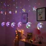 Guirlande Lumineuse Étoiles et Lune - LED - 5 M - Fenêtre - 8 Modes D'éclairage - Multicolores