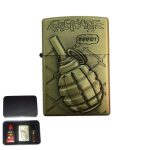 Coffret Briquet De Luxe Métallique 3D Avec Filtre à Cigarette à Tabac Réutilisable Et Recharge De Liquide - Bombe