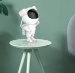 Astronaute - Veilleuse - Vue Galaxy Télécommandée - Rotation à 360 Degrés - 7 Modes étoiles - Minuterie et Fonction Veille pour Enfants – Image 9