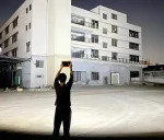 Projecteur Solaire COBA CB F374 - 300 W - 374 LED - Résistante ÀL'eau - Rechargeable - Blanc – Image 3