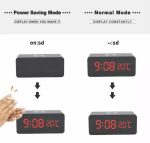 Réveil LED Horloge en Bois - Alarme - Température - USB - Avec Chargeur Sans Fil – Image 6