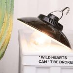 Lampe LED Suspendue Pour Camping - Lumière Chaude - Légère - Portable - Chargeur USB - Crochet – Image 9