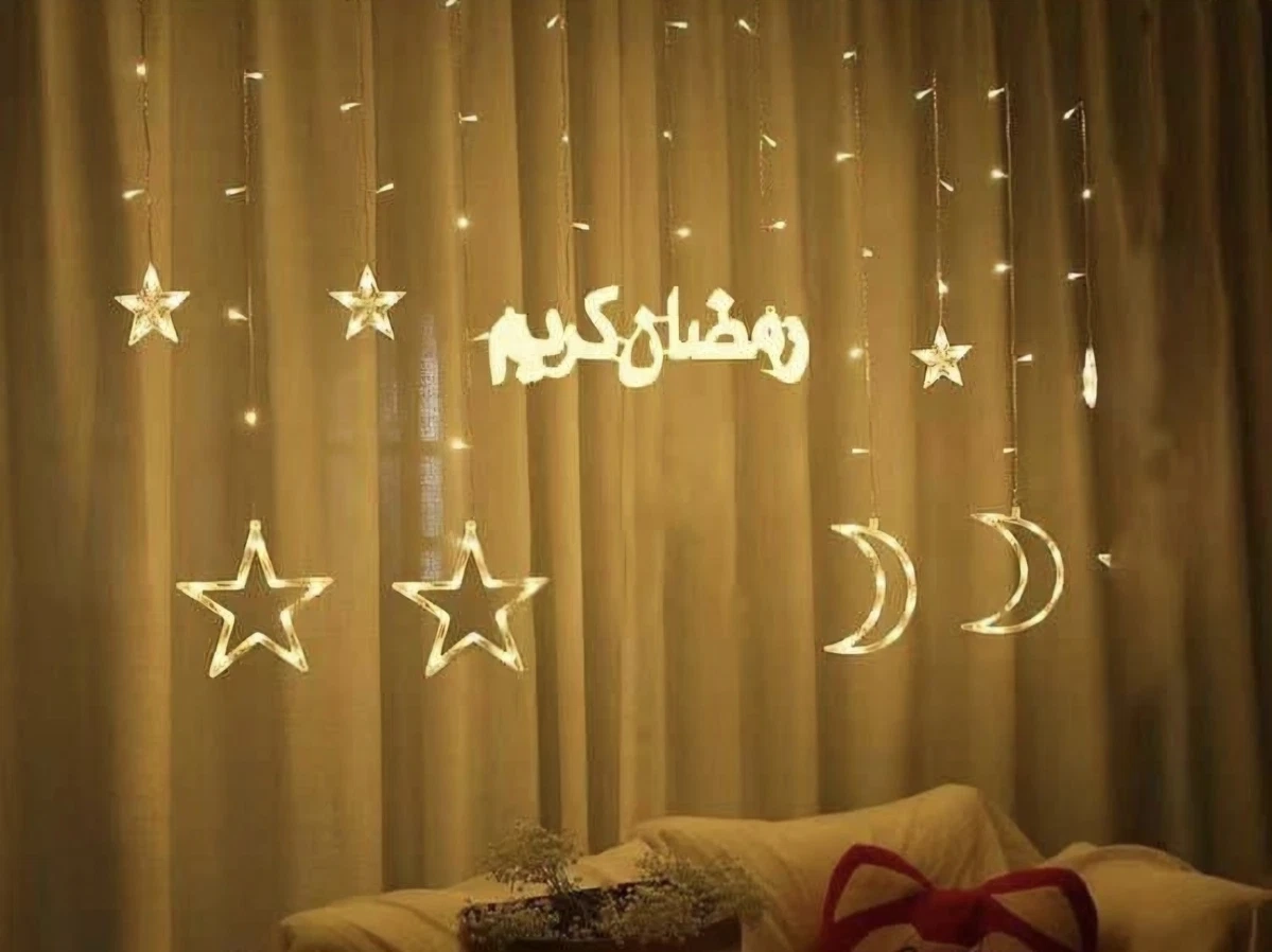 s-l1200-32.webp Guirlande Lumineuse Étoiles et Lune Ramadan Karim - LED - 3 M / 30 Cm - Fenêtre - 8 Modes D'éclairage - Jaune – Image 1