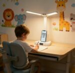 Lampe De Bureau LED Rechargeable - 3 Modes D'éclairage - Lumière Douce Pour La Lecture Et Le Bien-être Des Yeux - Support De Téléphone - Montre Numérique – Image 7