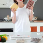 Machine à Sceller Les Aliments Sous Vide 220V/110V -10 Sacs Gratuits Pour La Conservation Des Aliments À Domicile - Blanc – Image 6