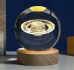 Boule De Cristal 3D – Veilleuse LED lumineuse – Créative – Lune et Planète – Image 2