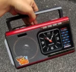 Radio Bluetooth Avec Montre  Rechargeable POWTECH - Compatible Avec La Lecture MP3 Et La Radio FM - Rouge – Image 7