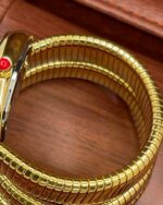 Montre De Luxe BVLGARI Pour Femme - Acier Inoxydable De Qualité Supérieure - Résistante à L’eau - Gold – Image 5